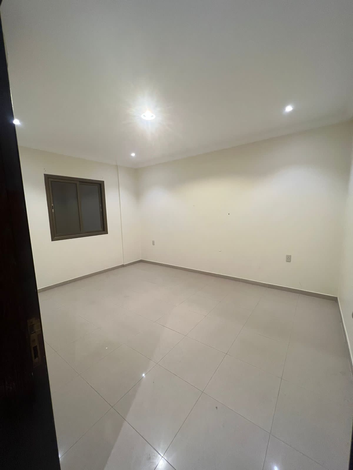 شقة عمارة 3 5 شقة للإيجار في الخبر حي الجوهرة